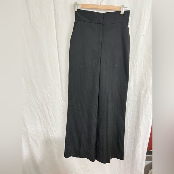 BCBG, Le Chateau, Zara ,H&M and Robel pants
Bundle of 5 - Picture 16 of 16